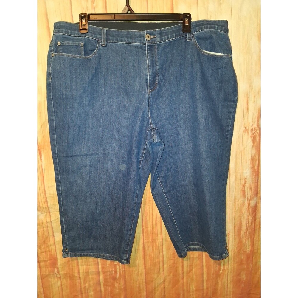 CJ Banks Medium Denim Capri Pants Sz 24W